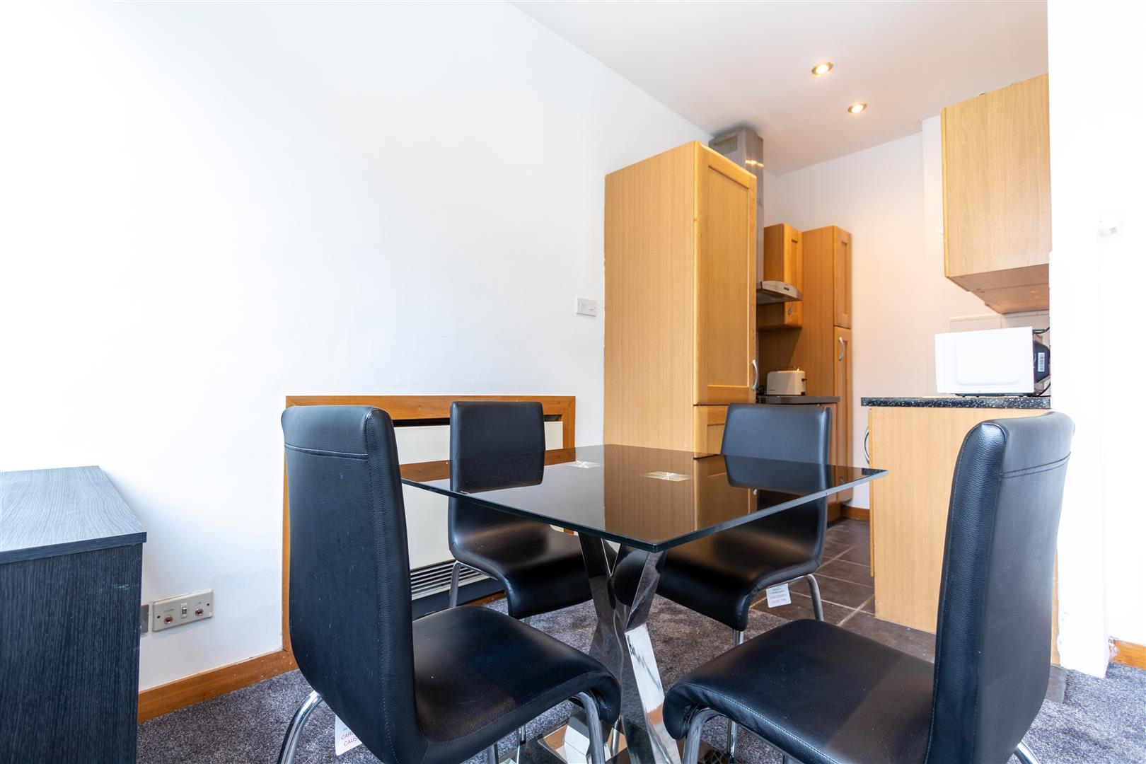1 bed property in Argyll Court, Kensington